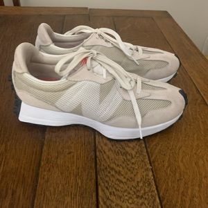 New Balance Men’s 327 Sneakers- two tiny spots- worn around 5 times.